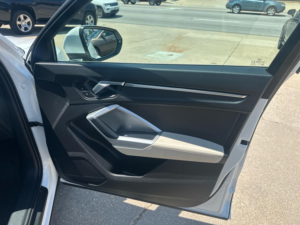 Audi Q3 Premium 45 TFSI quattro 2020