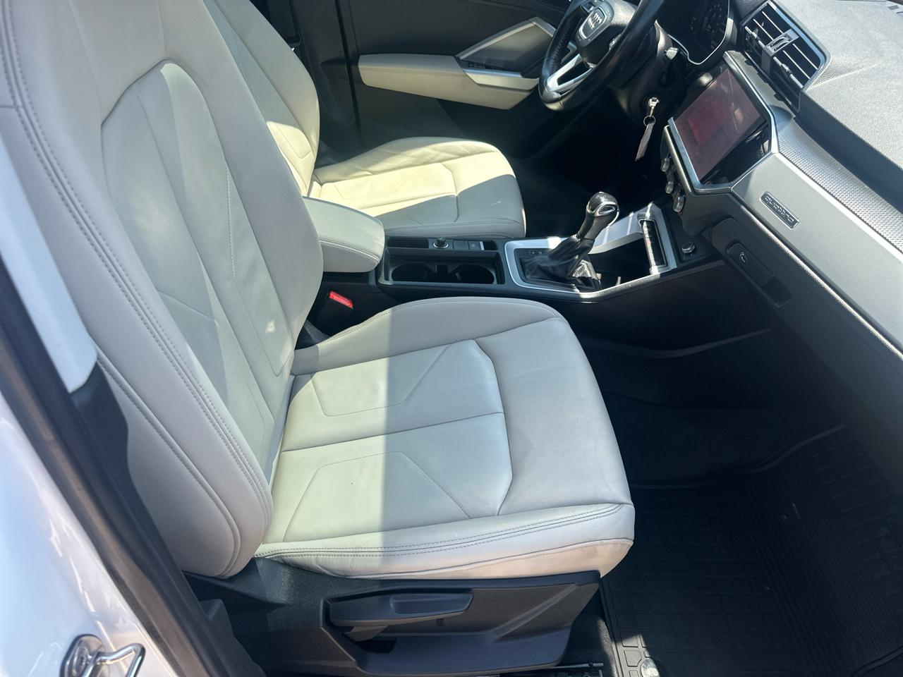 Audi Q3 Premium 45 TFSI quattro 2020