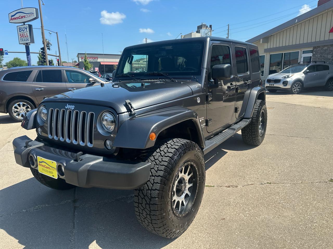 Jeep Wrangler Unlimited 4WD 4dr Sahara 2017