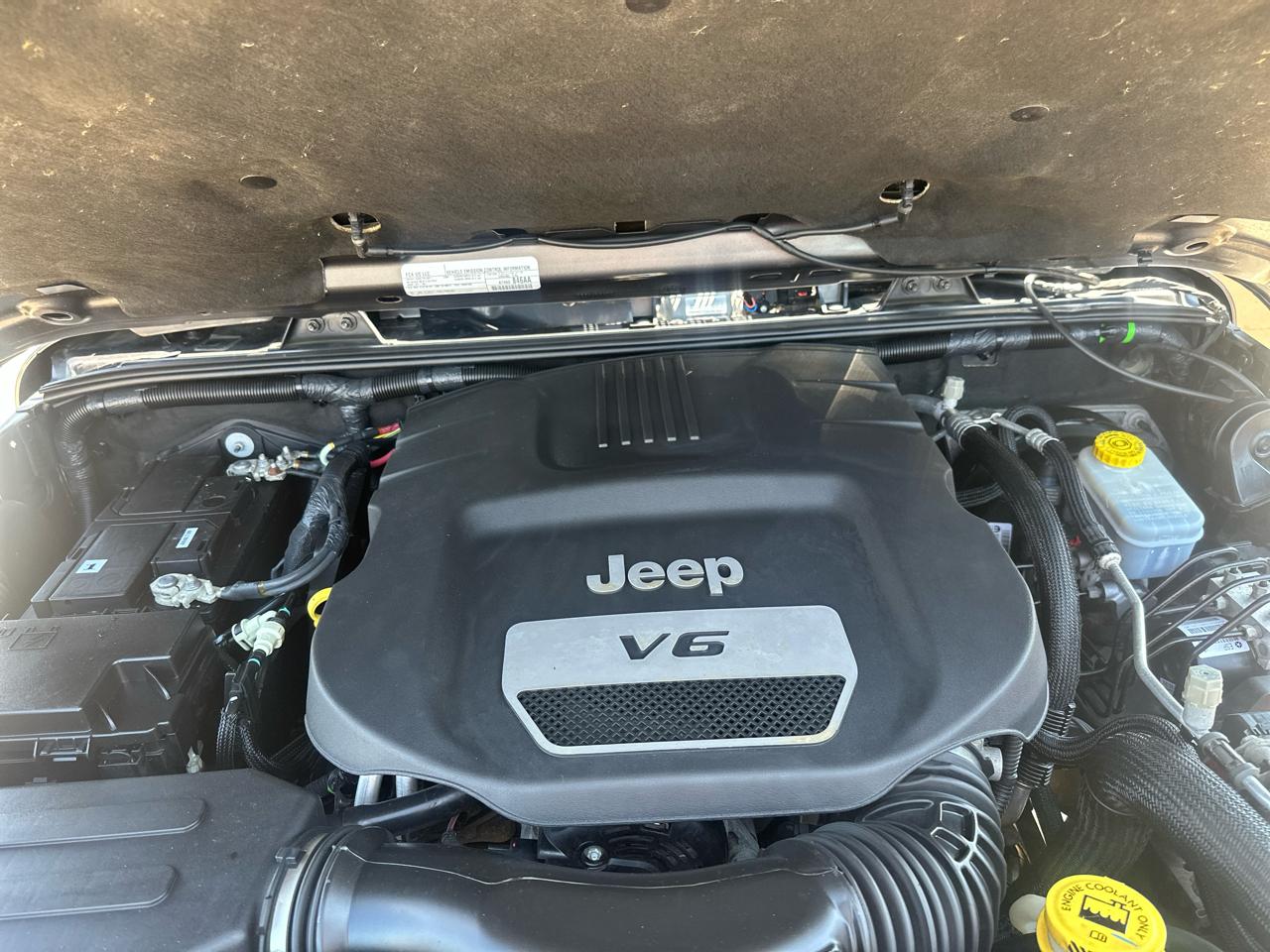 Jeep Wrangler Unlimited 4WD 4dr Sahara 2017