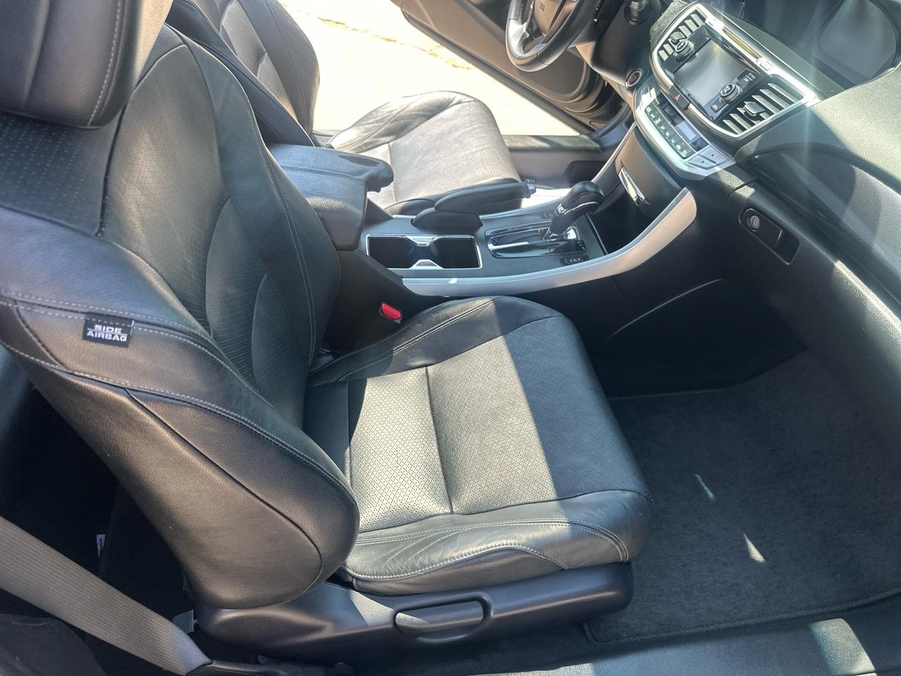 Honda Accord Coupe 2dr I4 CVT EX-L 2015
