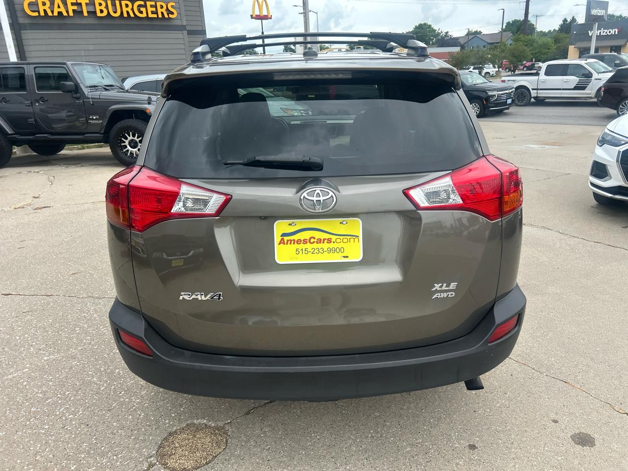 Toyota RAV4 AWD 4dr XLE (Natl) 2014