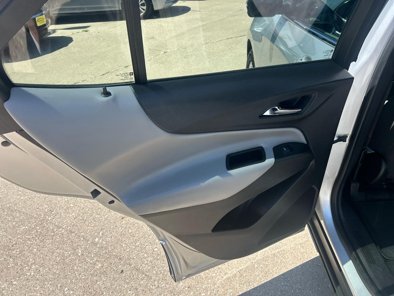 Chevrolet Equinox FWD 4dr LT w/1LT 2018