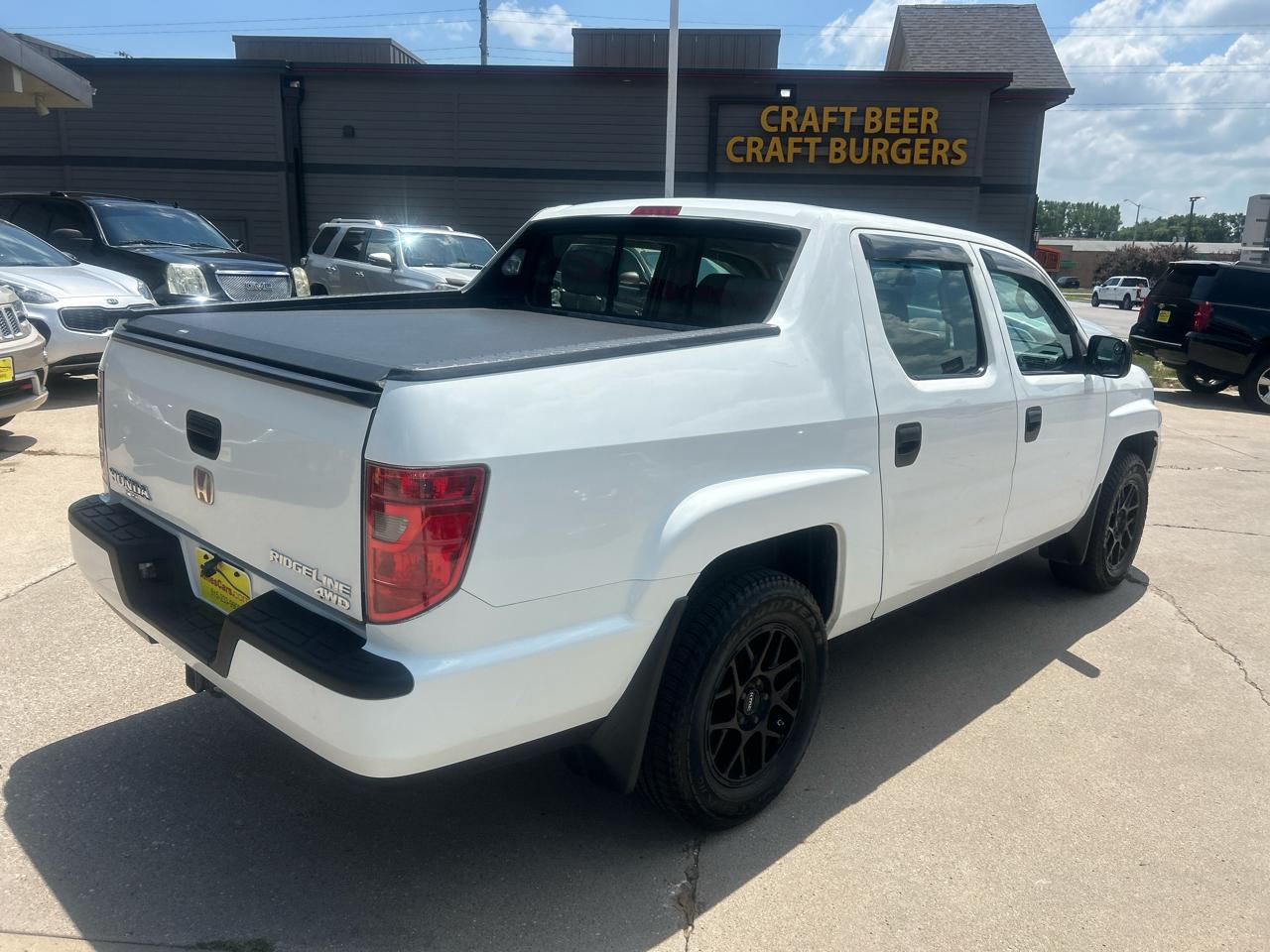Honda Ridgeline 4WD Crew Cab RT 2011