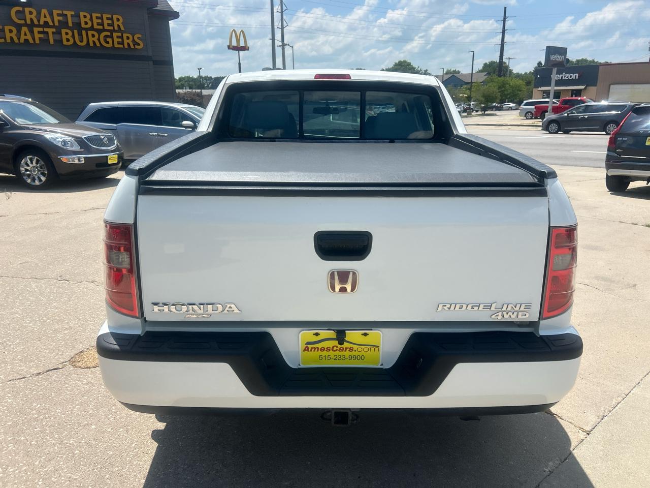 Honda Ridgeline 4WD Crew Cab RT 2011