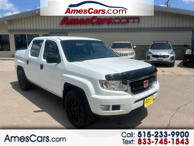 White 2011 Honda Ridgeline Pickup Truck Four-Wheel Drive Automatic