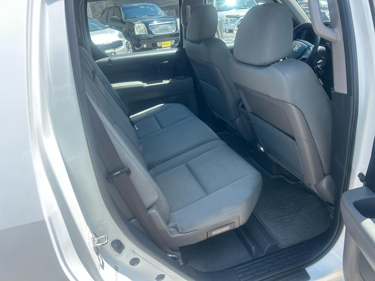 Honda Ridgeline 4WD Crew Cab RT 2011