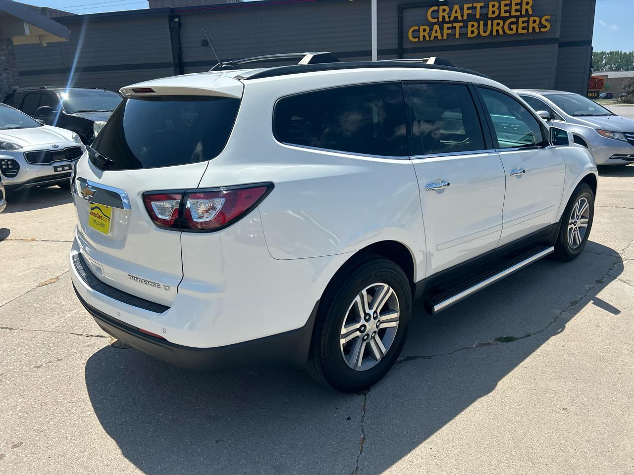 Chevrolet Traverse FWD 4dr LT w/2LT 2015