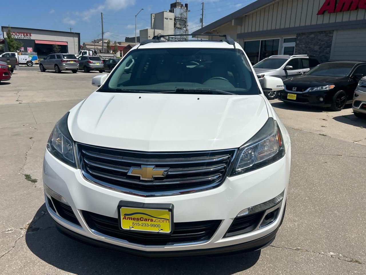 Chevrolet Traverse FWD 4dr LT w/2LT 2015