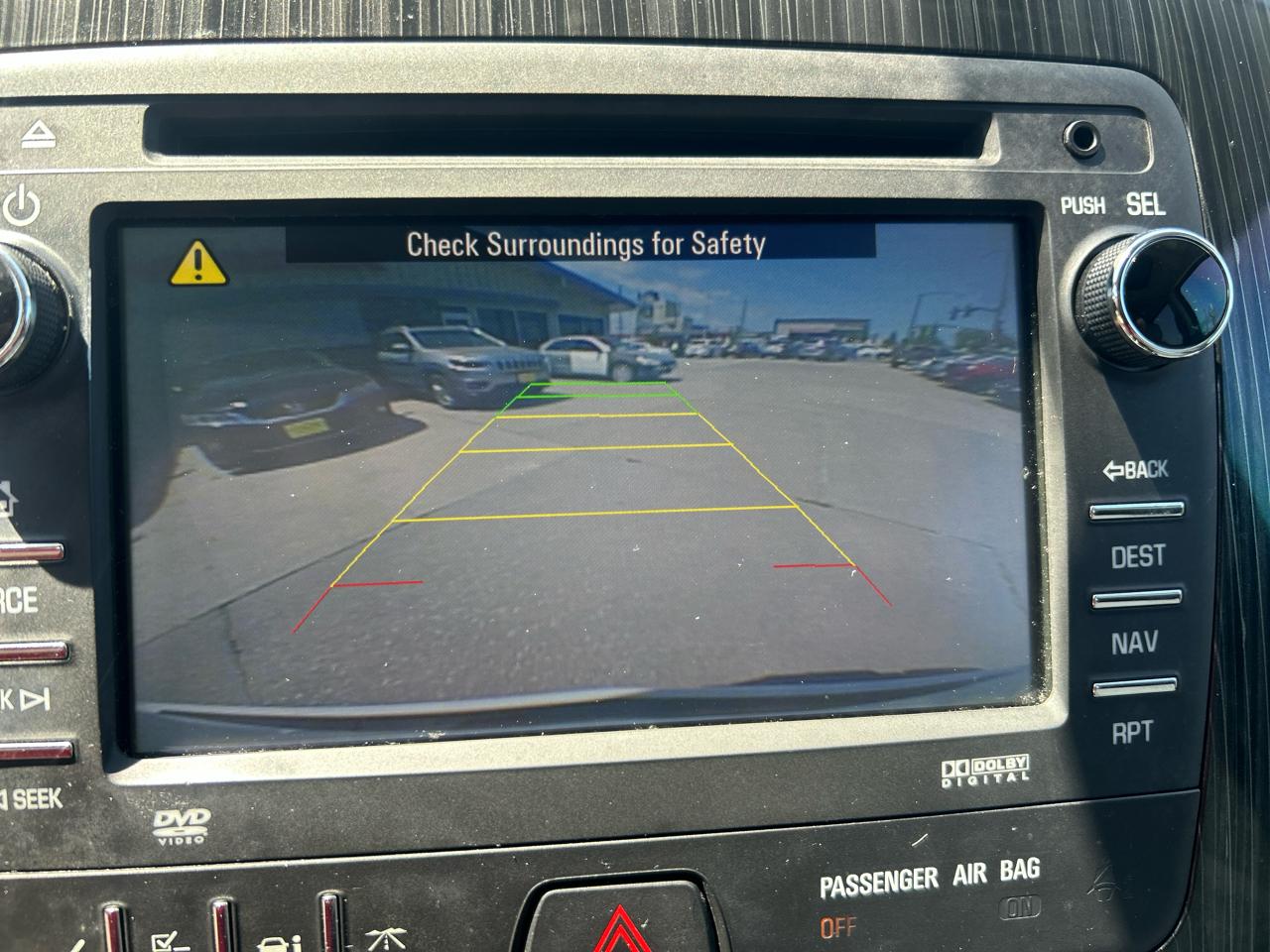 Chevrolet Traverse FWD 4dr LT w/2LT 2015