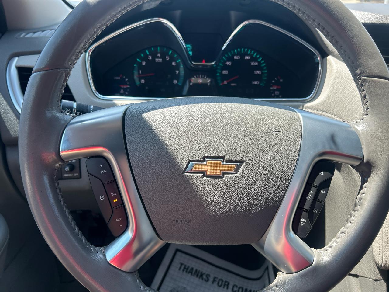 Chevrolet Traverse FWD 4dr LT w/2LT 2015