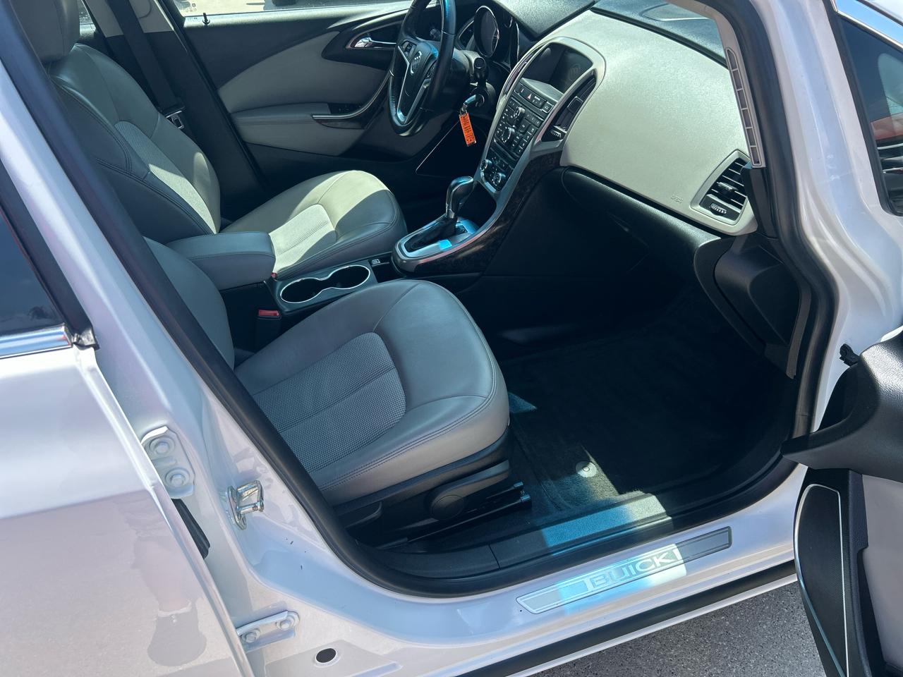 Buick Verano 4dr Sdn 2012