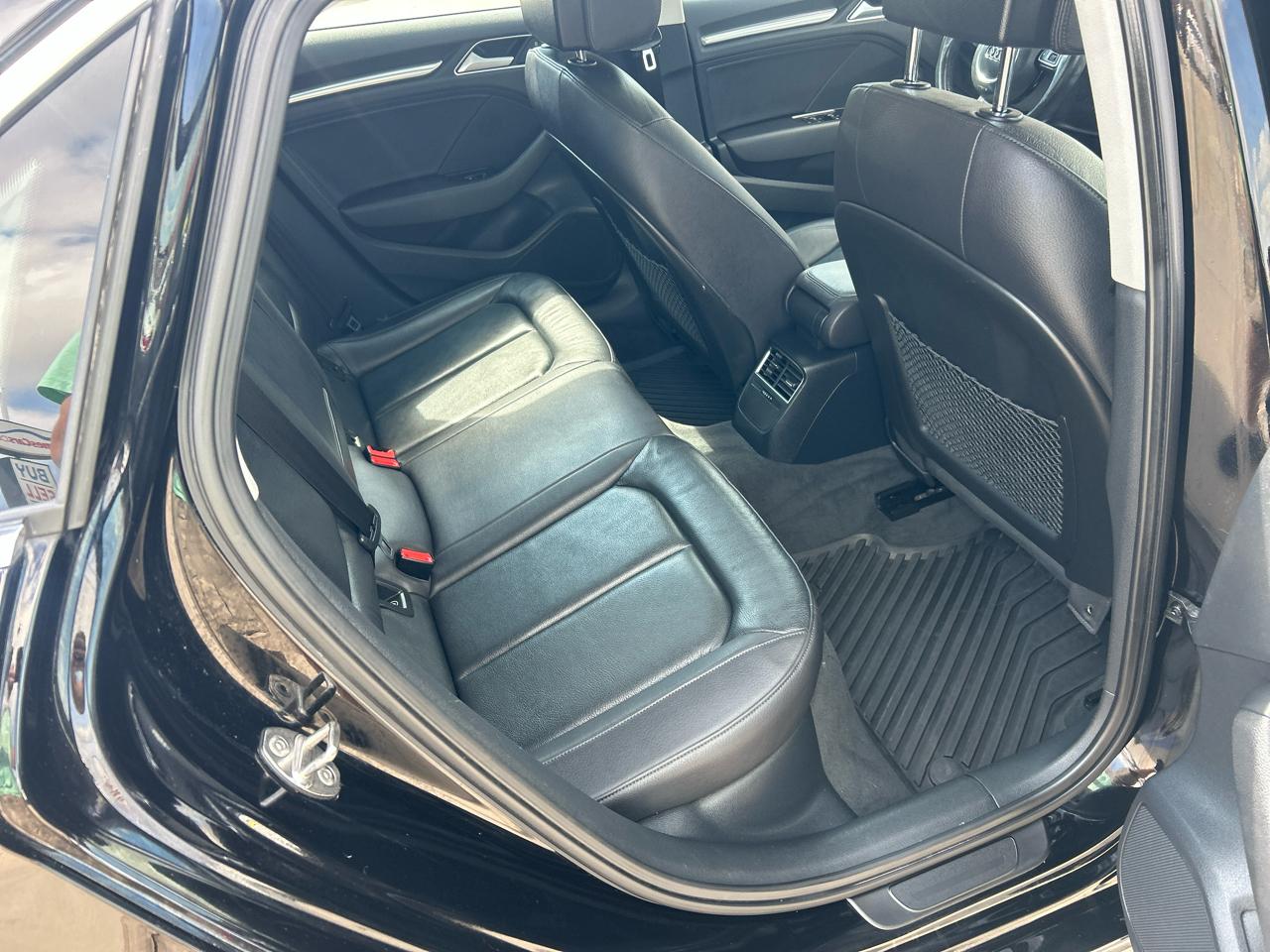 Audi A3 4dr Sdn quattro 2.0T Premium Plus 2015