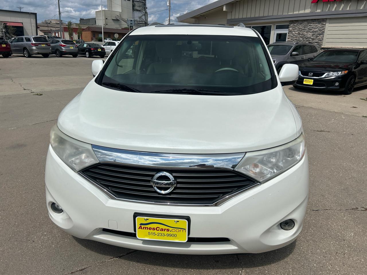 Nissan Quest 4dr SL 2012
