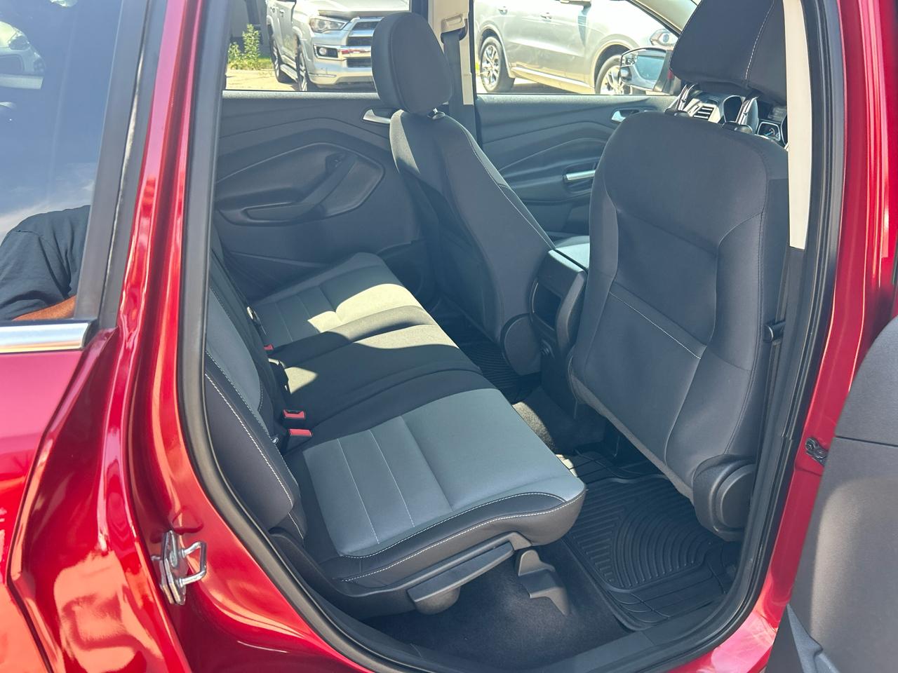 Ford Escape FWD 4dr SE 2016