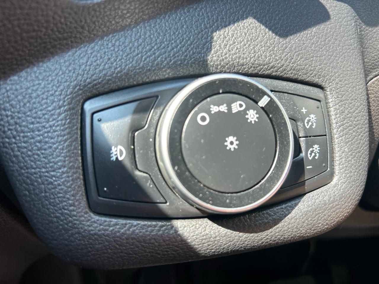 Ford Escape FWD 4dr SE 2016