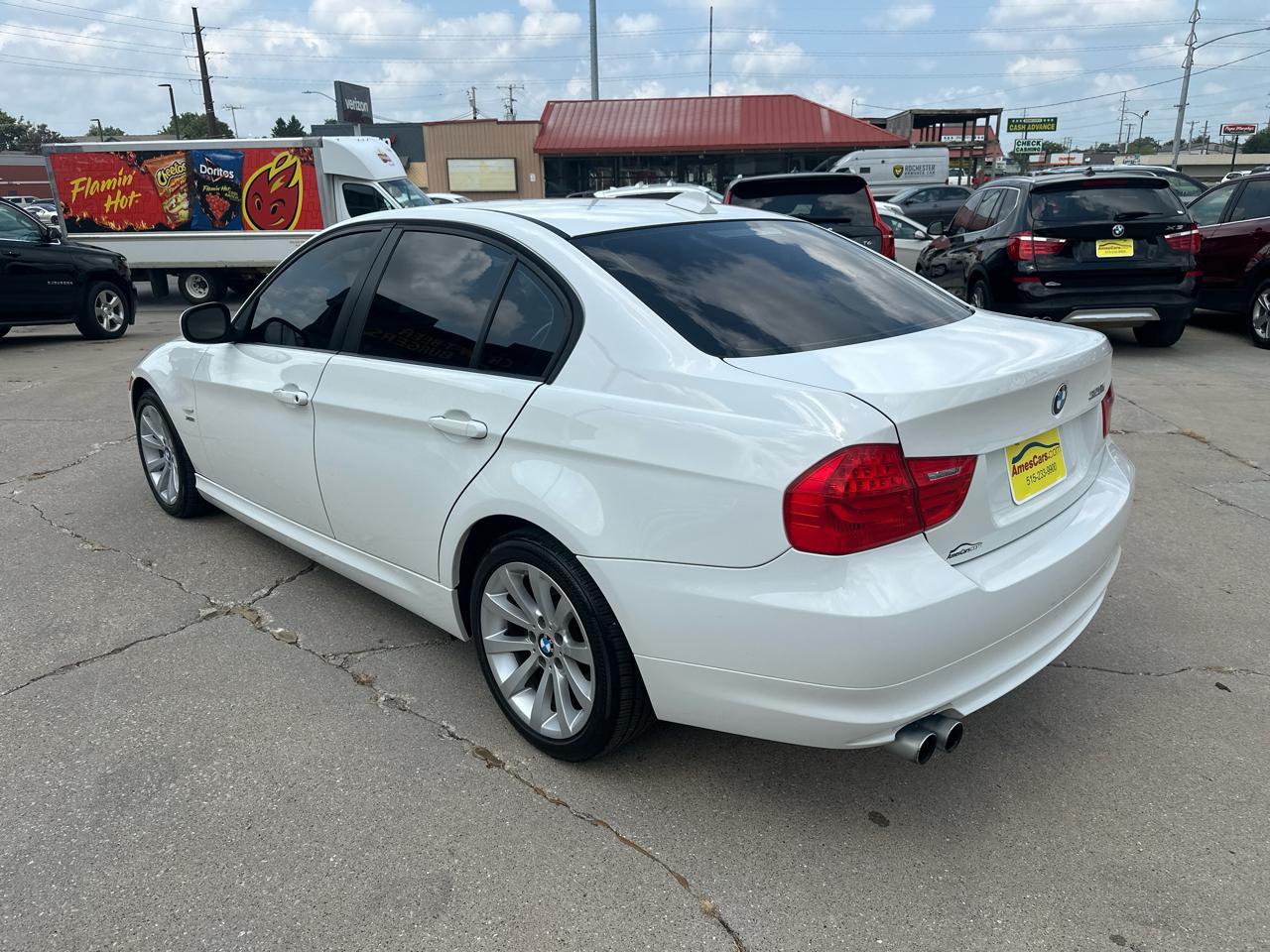 BMW 3 Series 4dr Sdn 328i xDrive AWD South Africa 2011