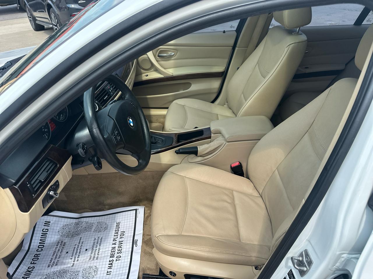 BMW 3 Series 4dr Sdn 328i xDrive AWD South Africa 2011