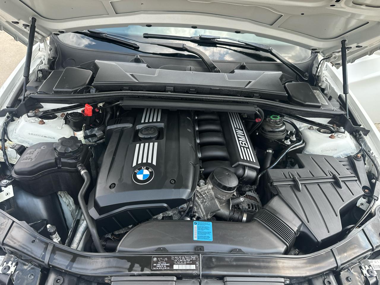 BMW 3 Series 4dr Sdn 328i xDrive AWD South Africa 2011