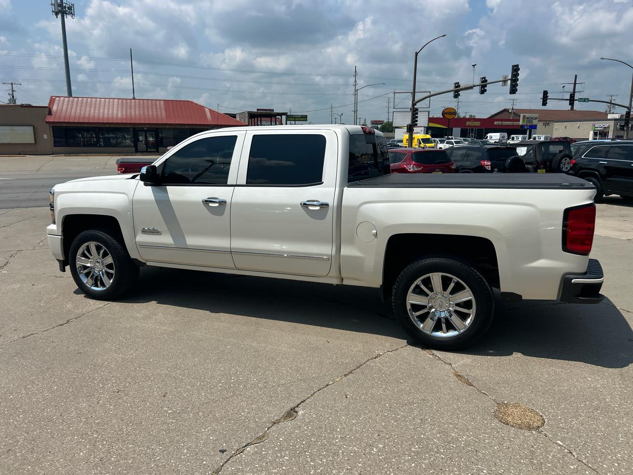 Chevrolet Silverado 1500 4WD Crew Cab 143.5" High Country 2014
