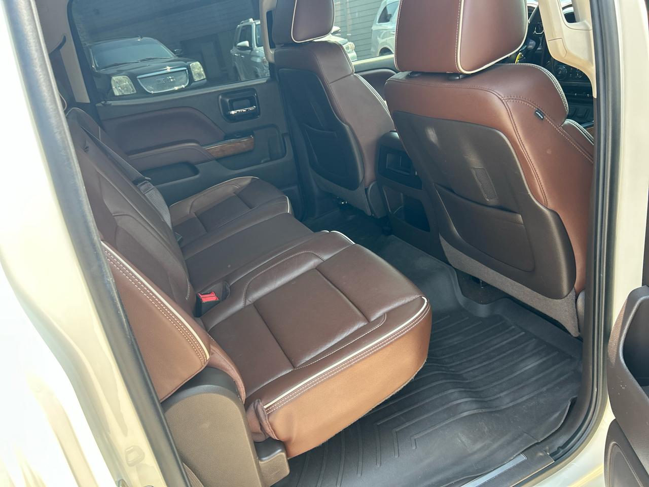 Chevrolet Silverado 1500 4WD Crew Cab 143.5" High Country 2014