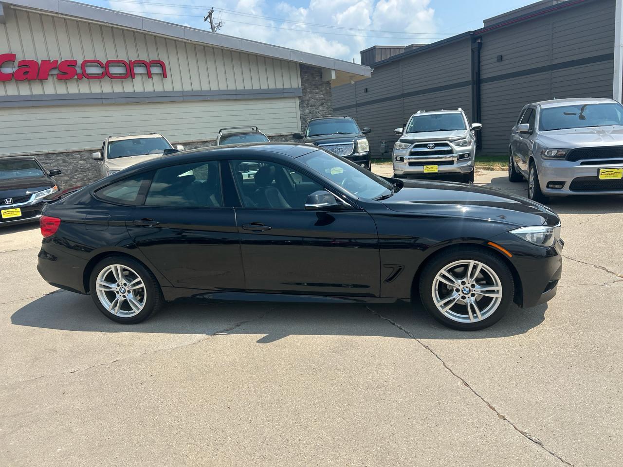 BMW 3 Series Gran Turismo 5dr 328i xDrive Gran Turismo AWD SULEV 2015