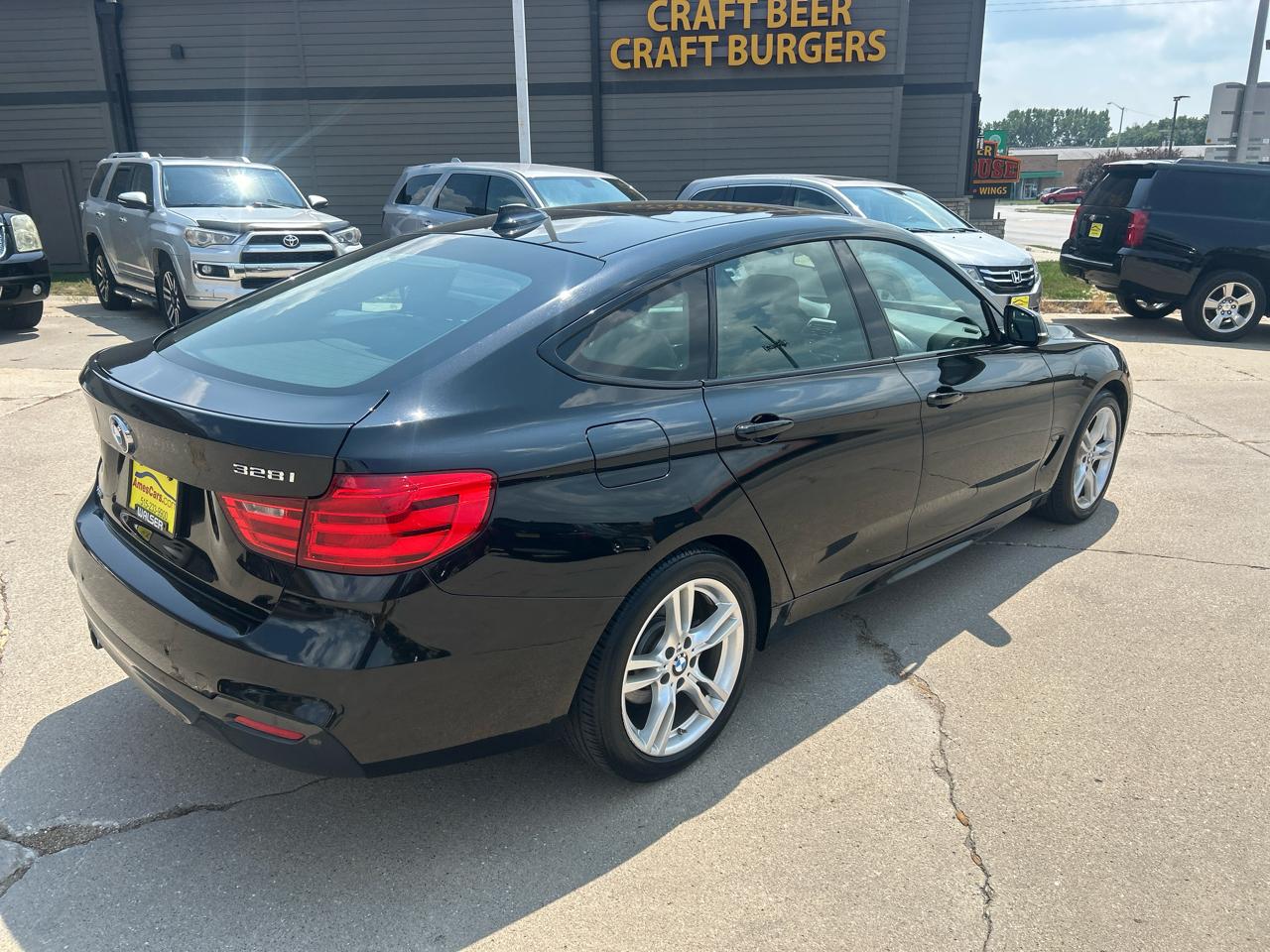 BMW 3 Series Gran Turismo 5dr 328i xDrive Gran Turismo AWD SULEV 2015