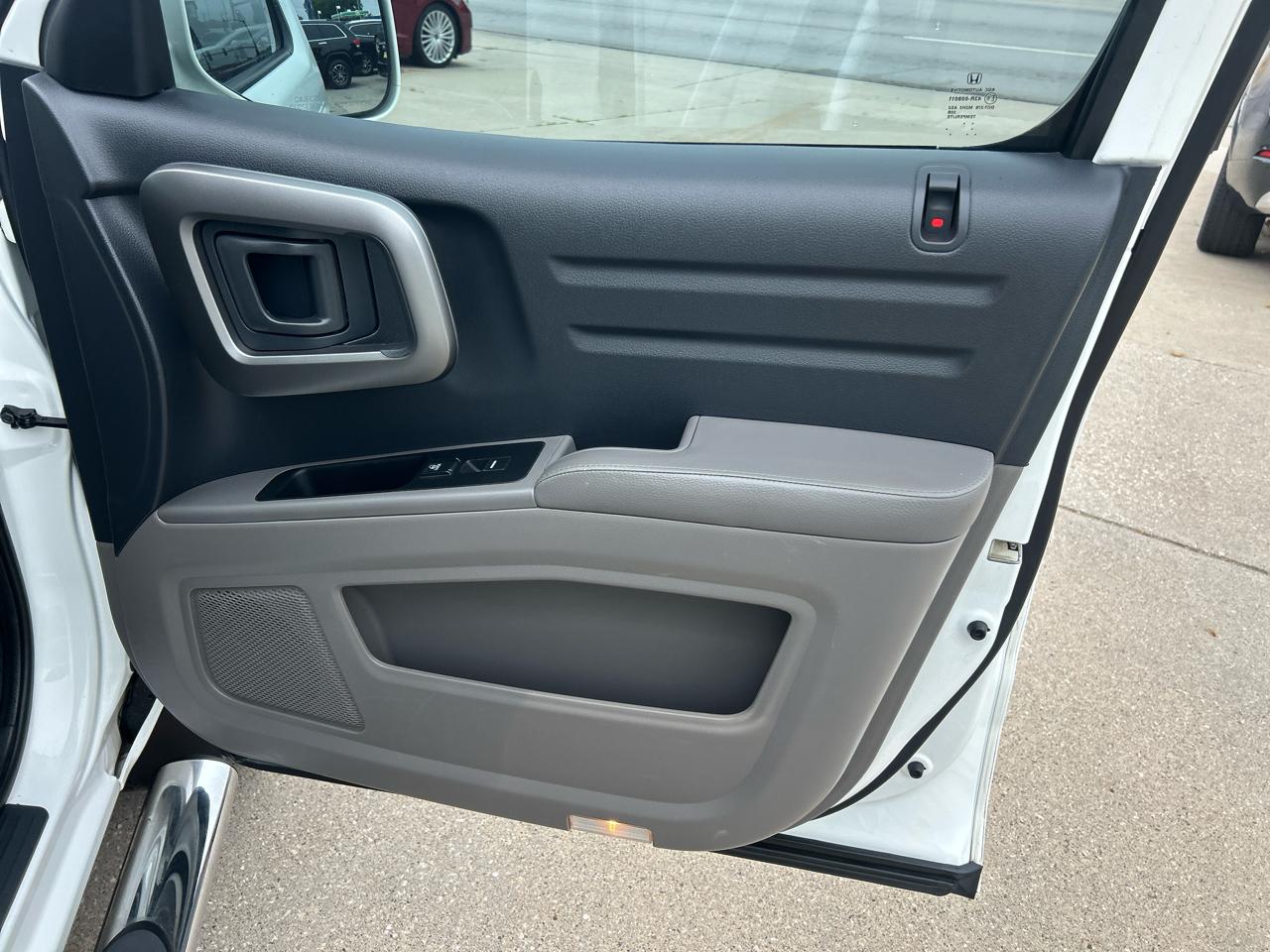 Honda Ridgeline 4WD Crew Cab RTL 2014
