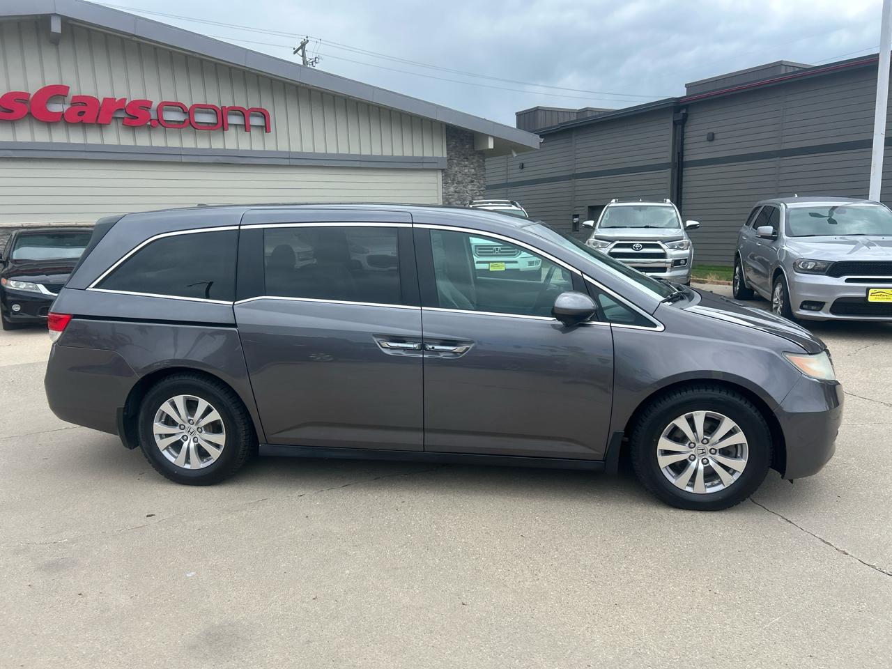 Honda Odyssey 5dr SE 2016
