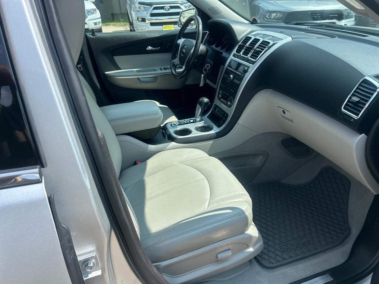 GMC Acadia AWD 4dr SLT1 2012
