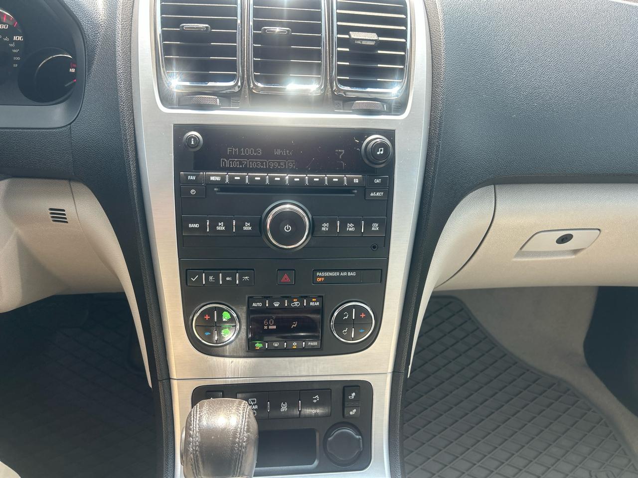 GMC Acadia AWD 4dr SLT1 2012