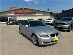 2011 BMW 3 Series 