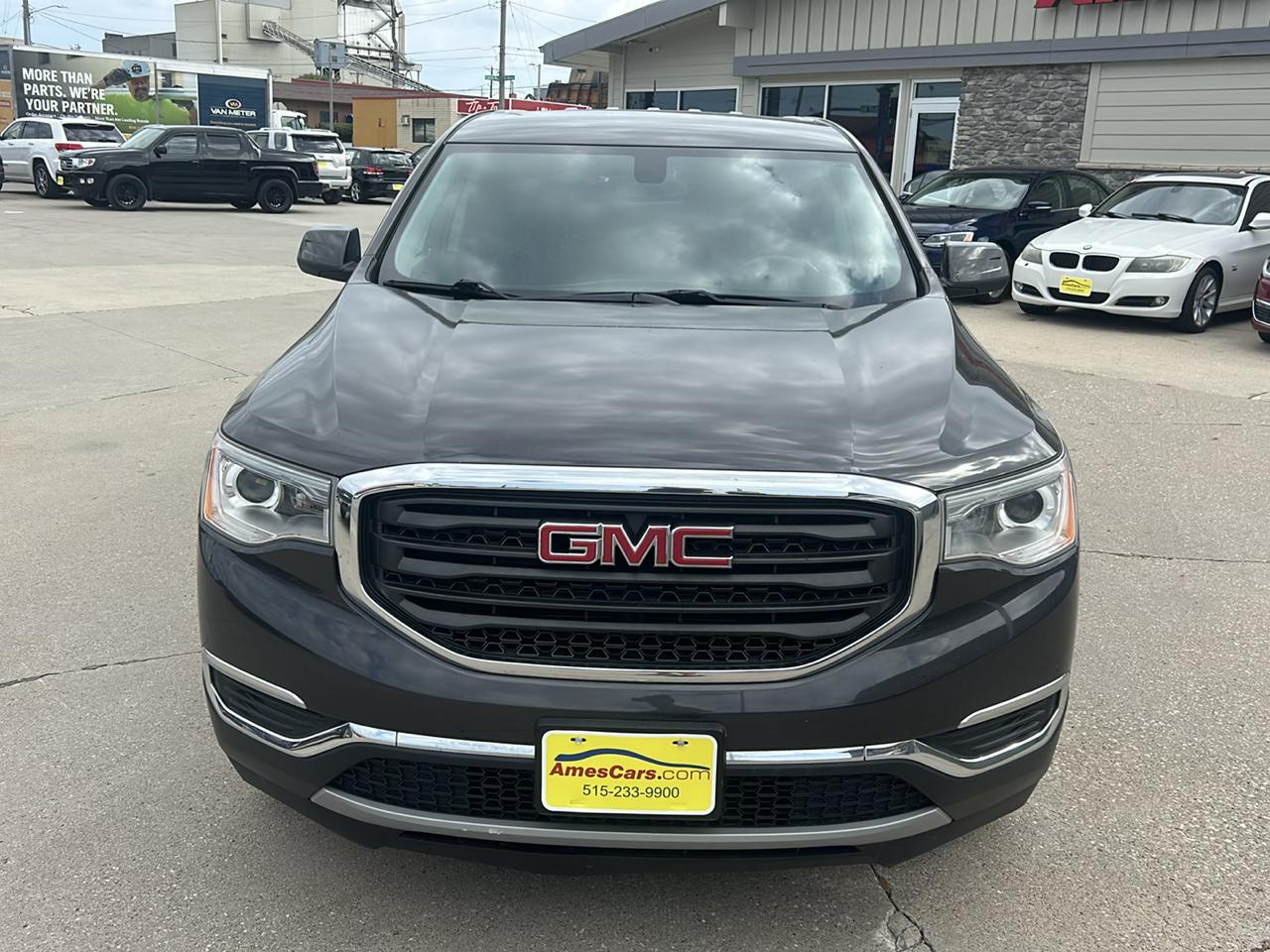 GMC Acadia FWD 4dr SLE w/SLE-1 2017