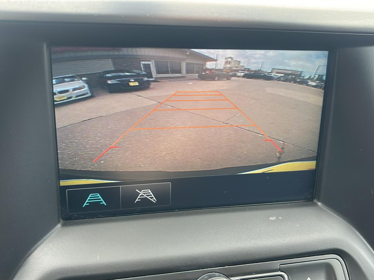 GMC Acadia FWD 4dr SLE w/SLE-1 2017
