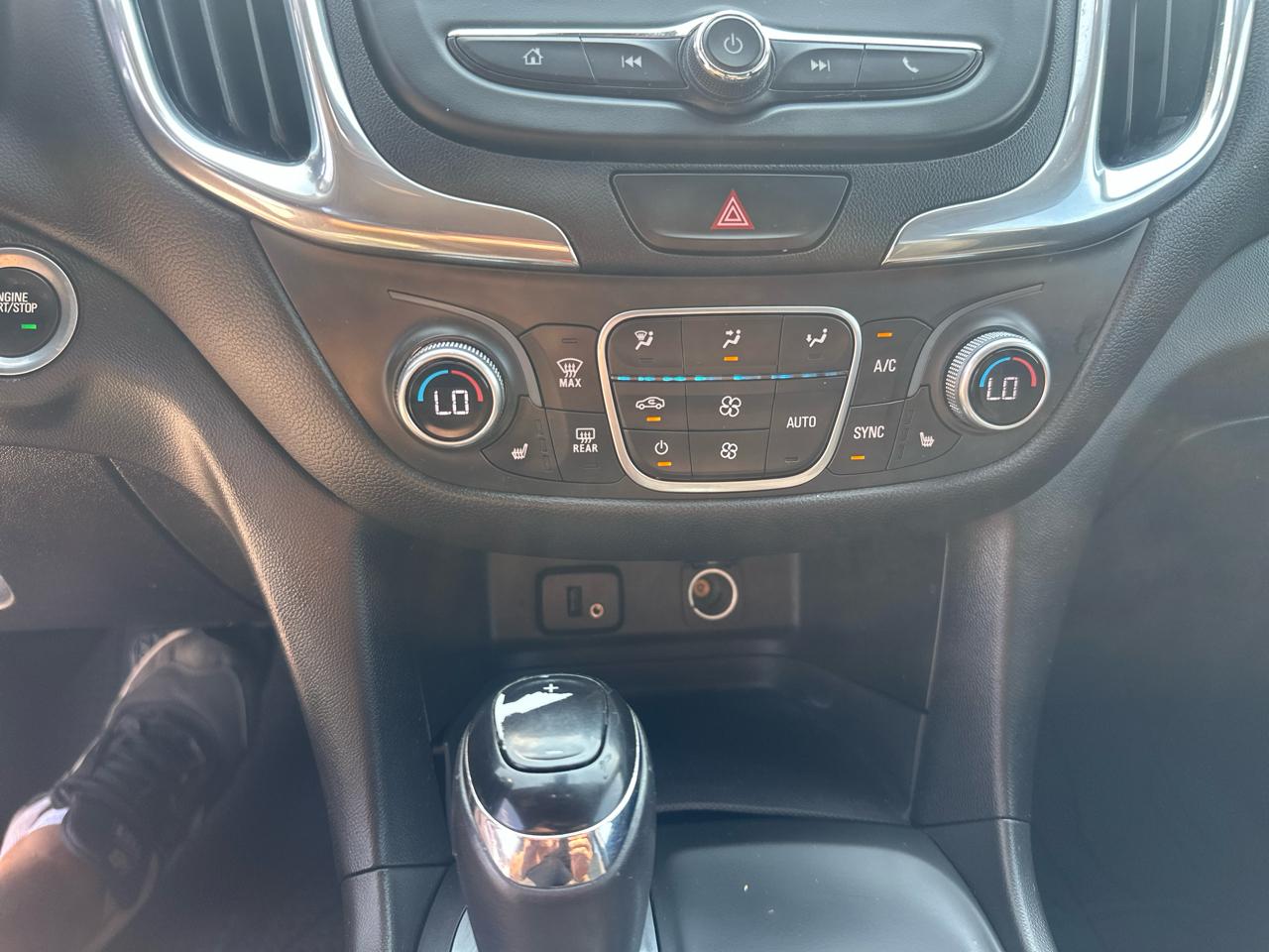 Chevrolet Equinox AWD 4dr LT w/1LT 2018