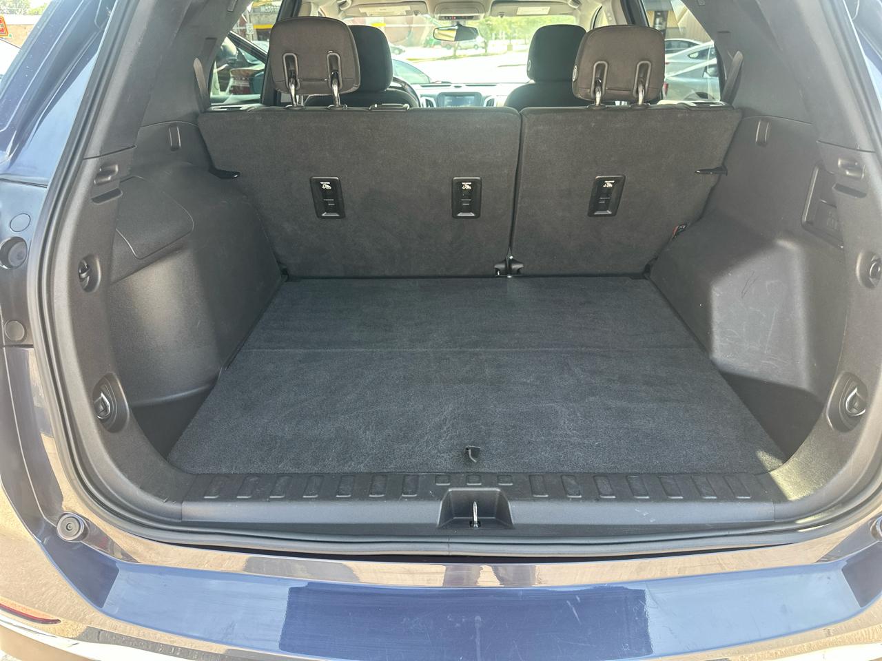 Chevrolet Equinox AWD 4dr LT w/1LT 2018