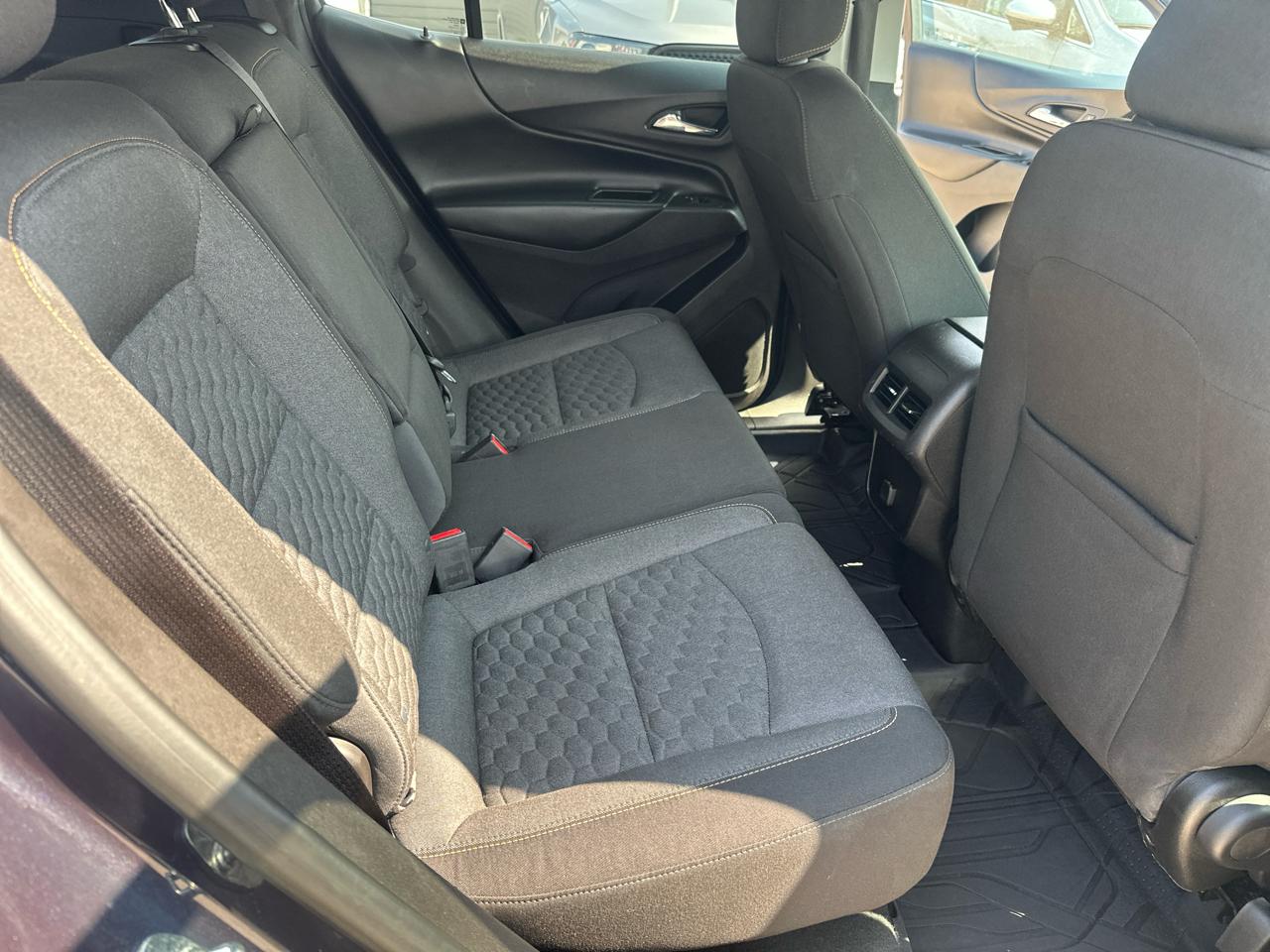 Chevrolet Equinox AWD 4dr LT w/1LT 2018