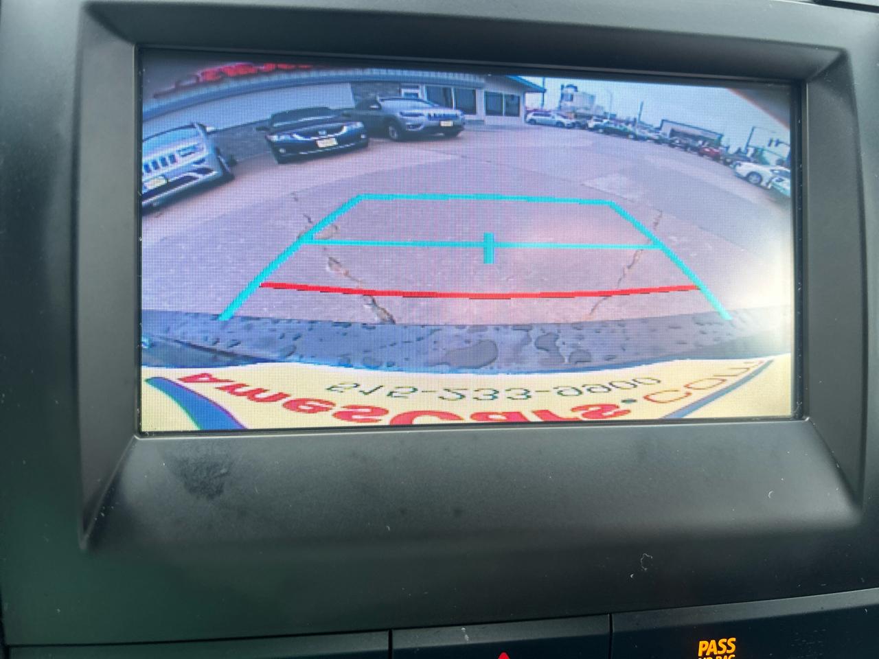 Toyota Camry 4dr Sdn I4 Auto XLE (Natl) 2015