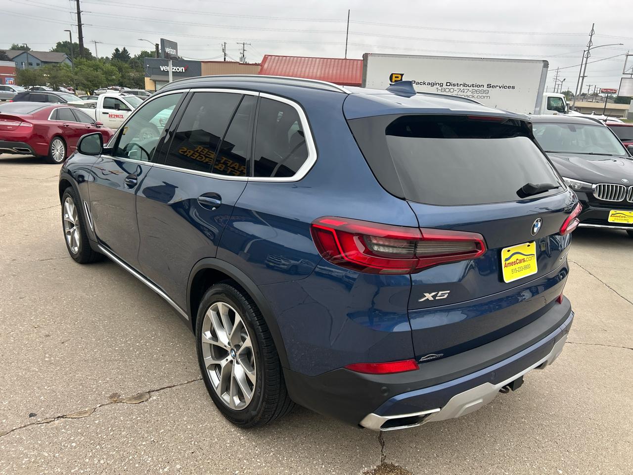 BMW X5 xDrive50i Sports Activity Vehicle 2020