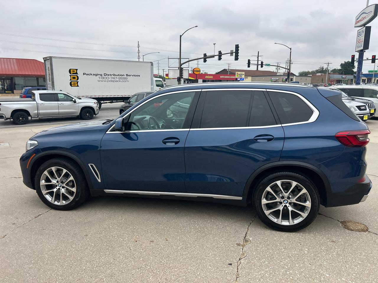 BMW X5 xDrive50i Sports Activity Vehicle 2020