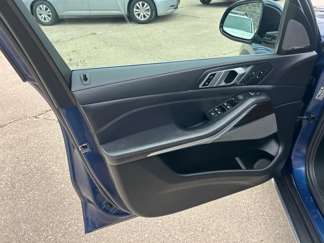 BMW X5 xDrive50i Sports Activity Vehicle 2020