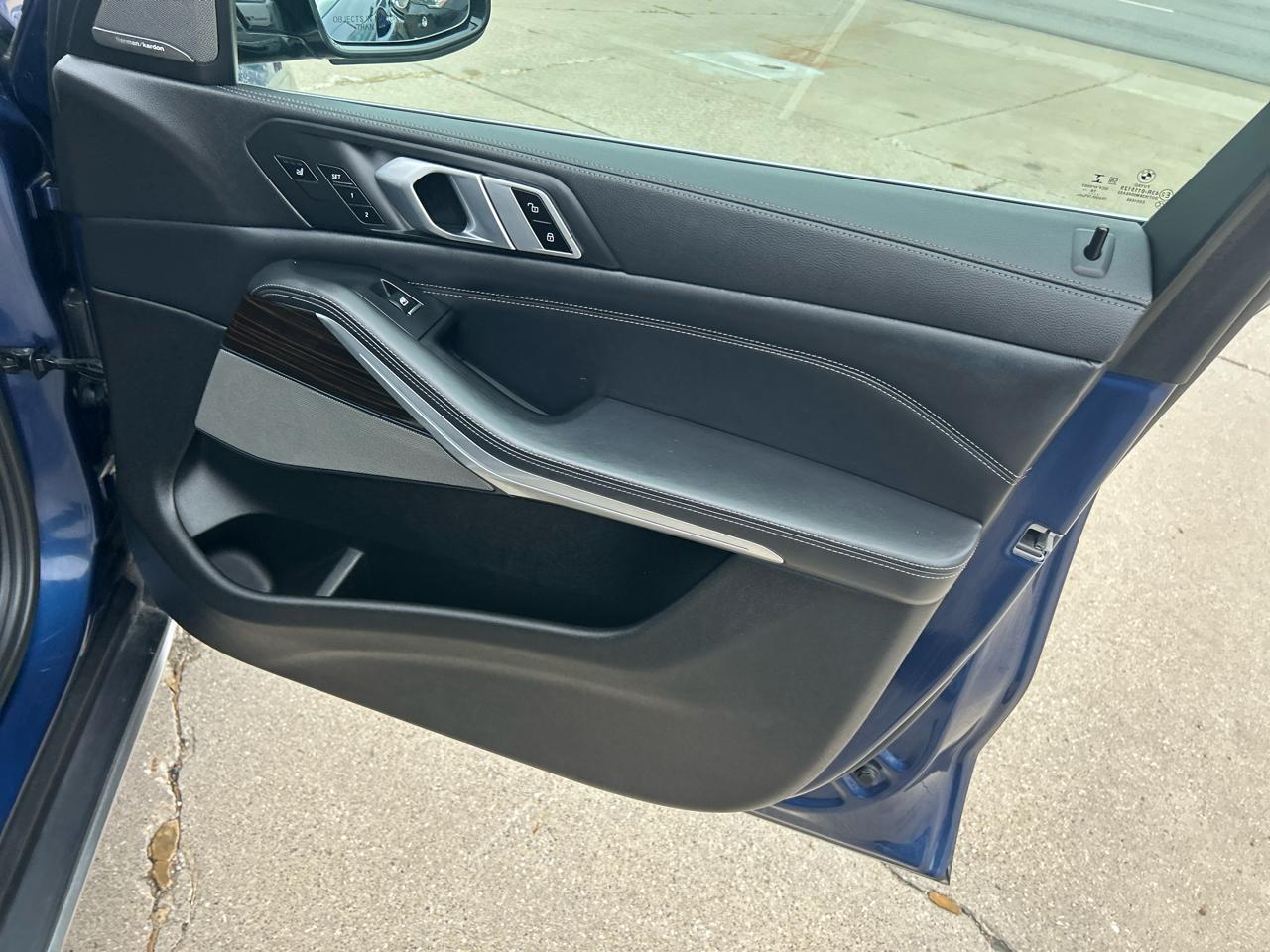 BMW X5 xDrive50i Sports Activity Vehicle 2020