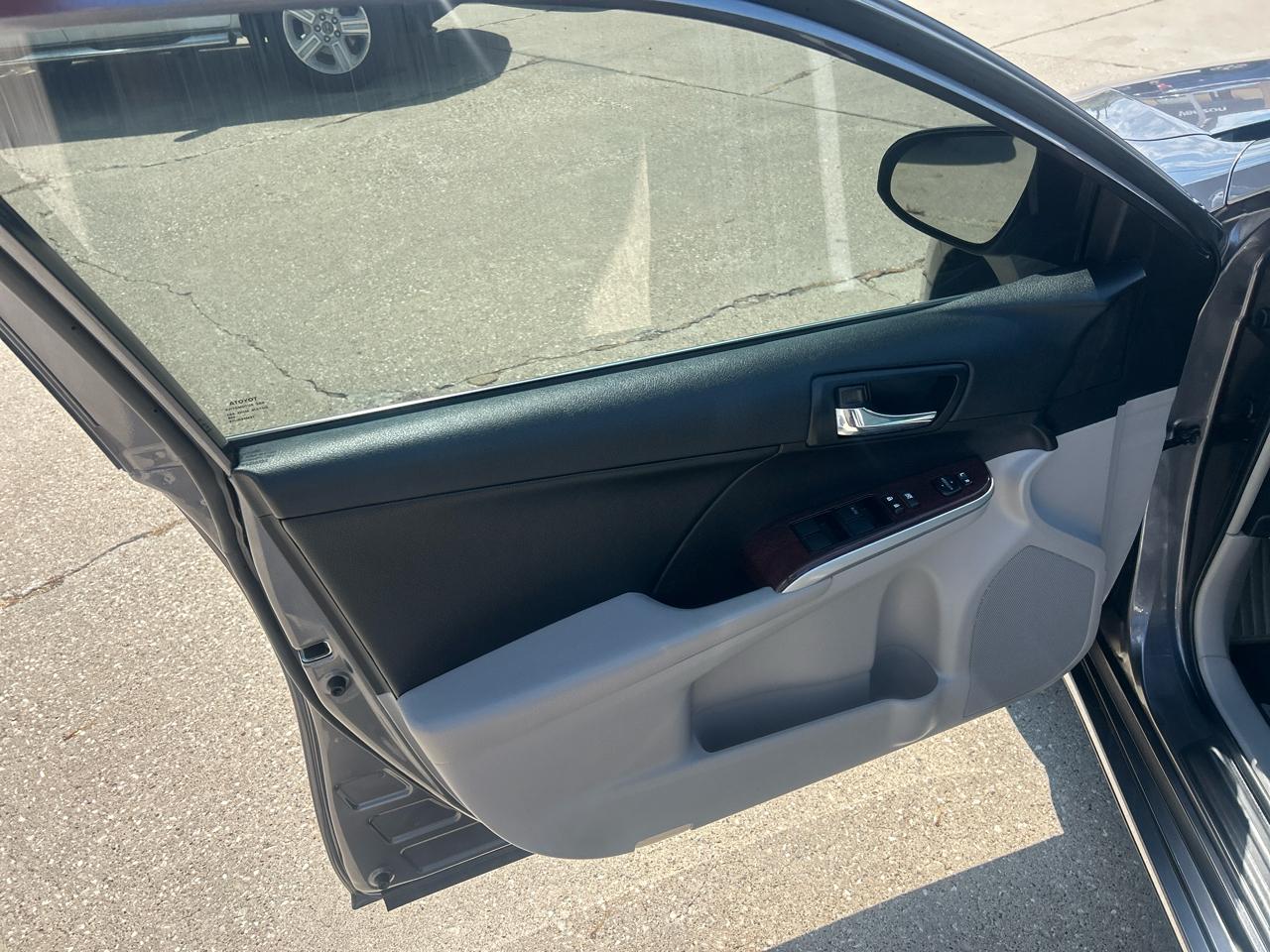 Toyota Camry XLE - 2014.5 4D Sedan 2014