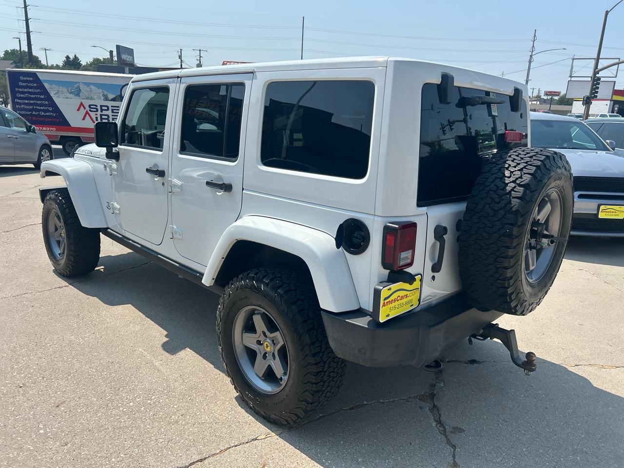Jeep Wrangler Unlimited 4WD 4dr Rubicon 2014