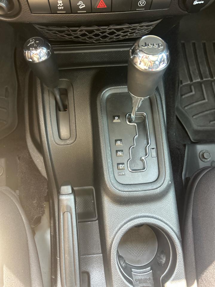 Jeep Wrangler Unlimited 4WD 4dr Rubicon 2014