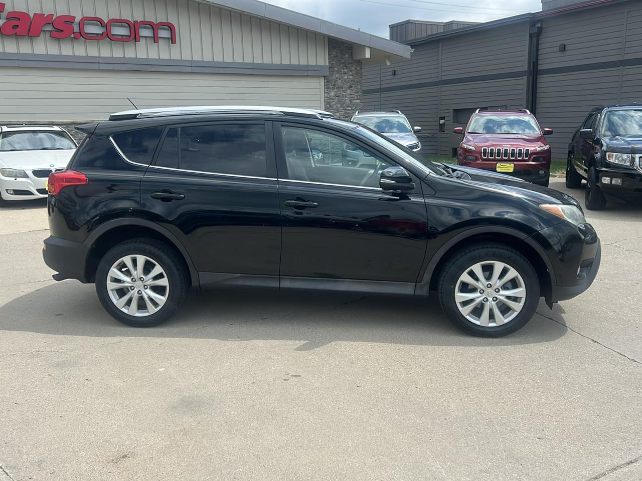 Toyota RAV4 FWD 4dr Limited (Natl) 2014