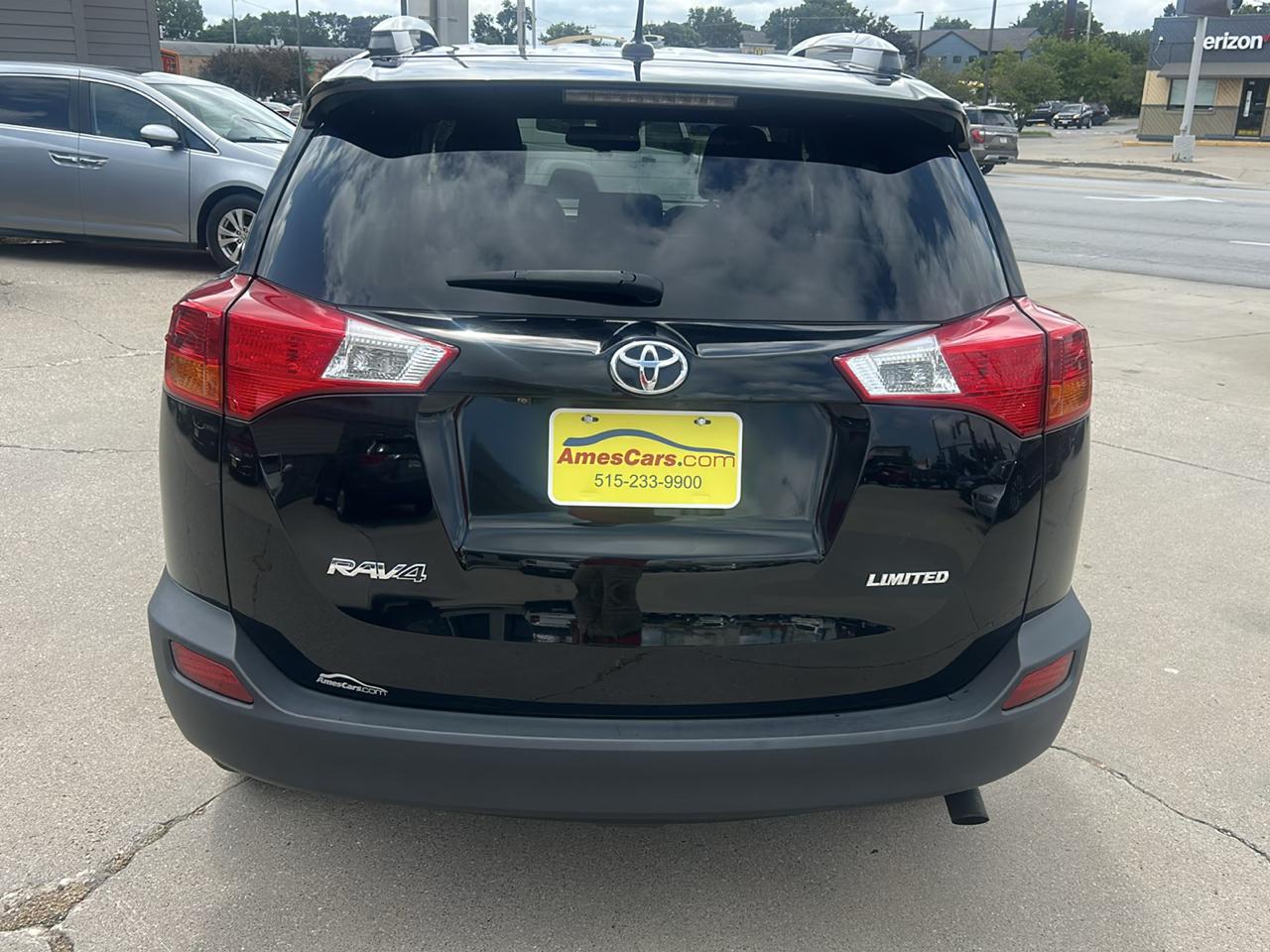 Toyota RAV4 FWD 4dr Limited (Natl) 2014