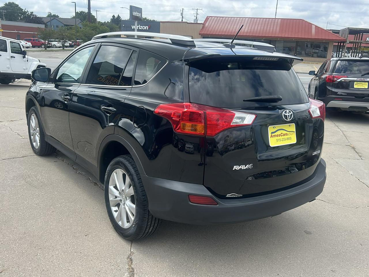 Toyota RAV4 FWD 4dr Limited (Natl) 2014