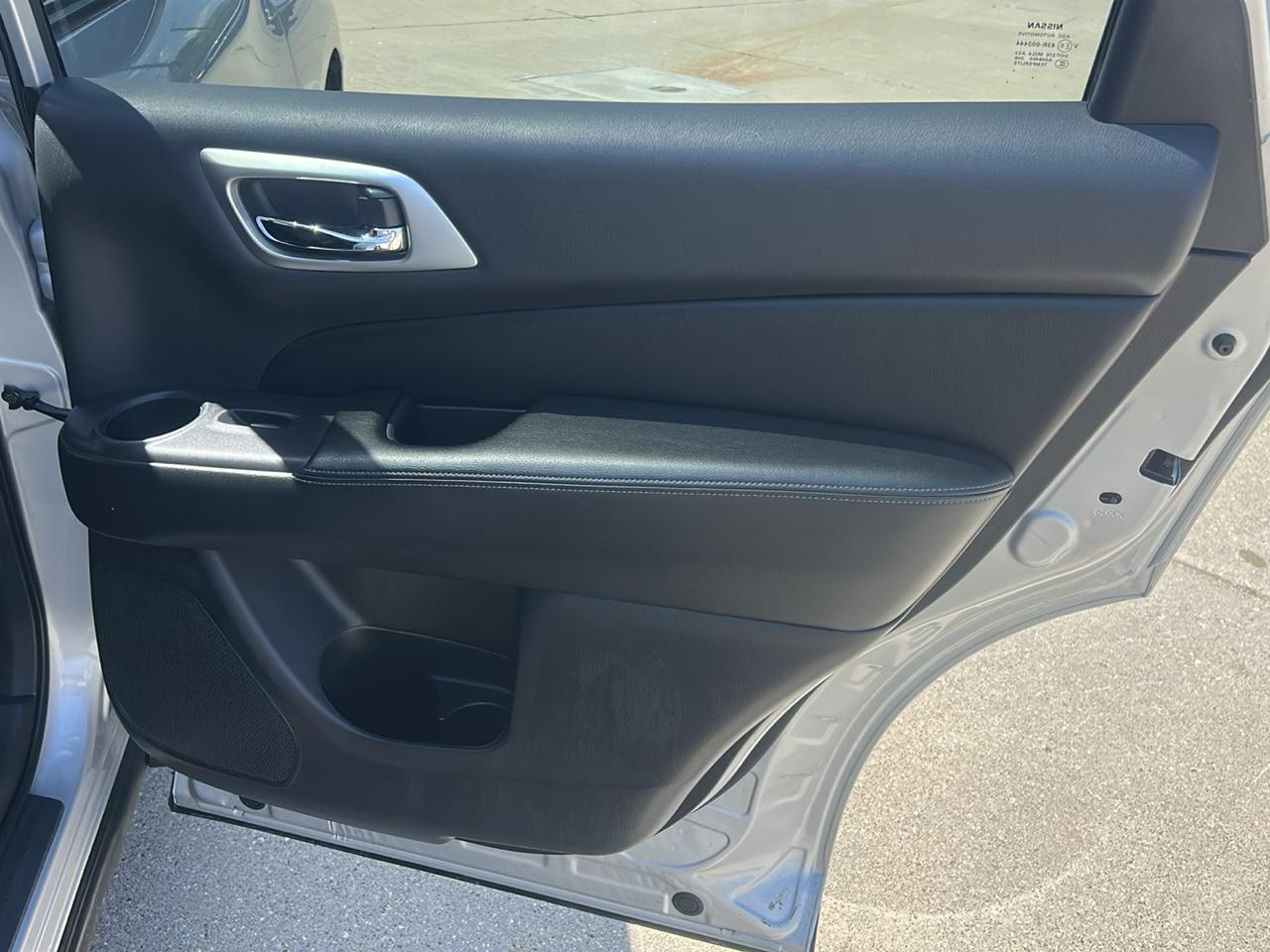 Nissan Pathfinder 4x4 SV 2018