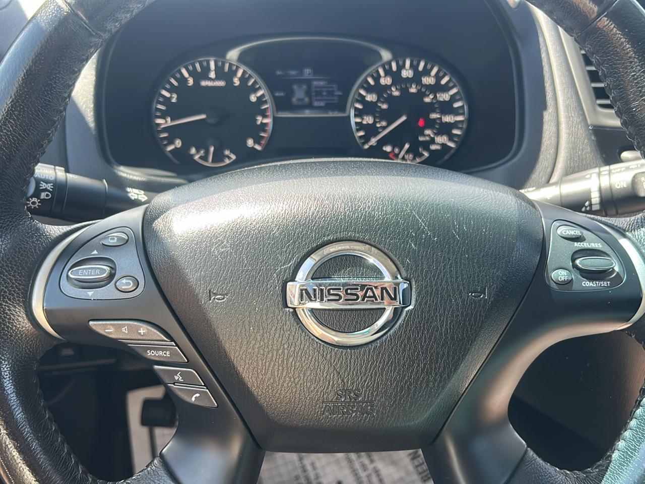 Nissan Pathfinder 4x4 SV 2018
